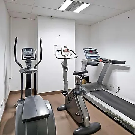Golden Tulip 4*
