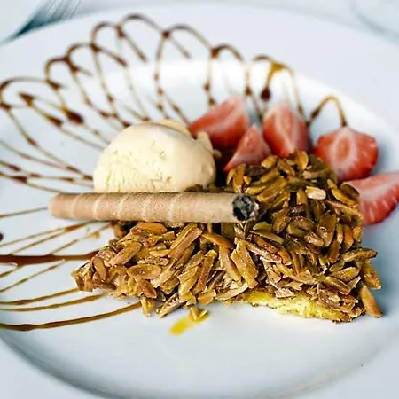 Ξενοδοχείο Golden Tulip 4*