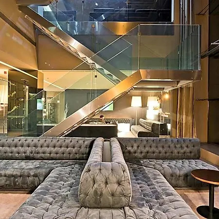 Hotel Golden Tulip 4*